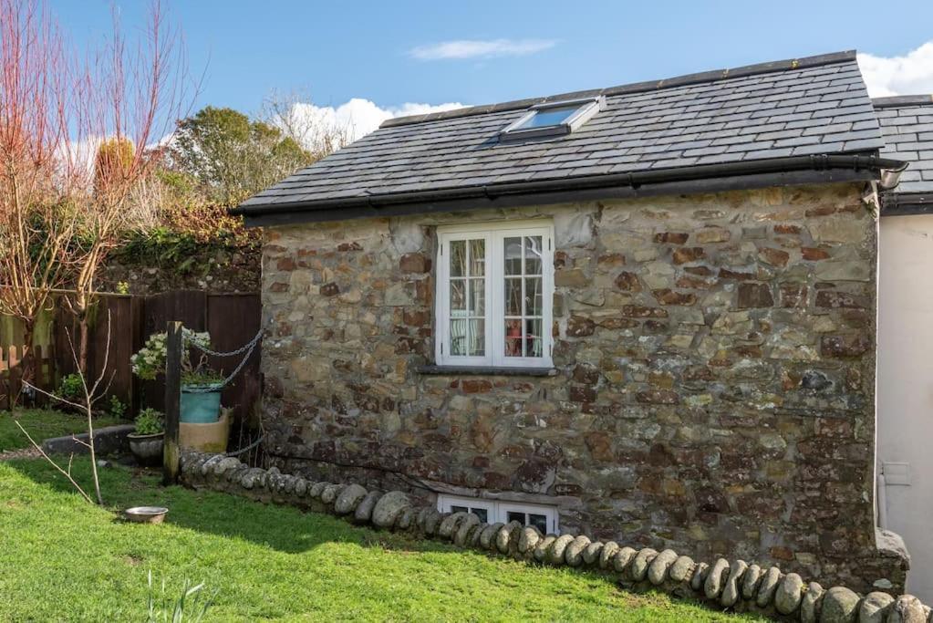 Coastal Cottage 'The Garden Cottage ' ハートランド エクステリア 写真