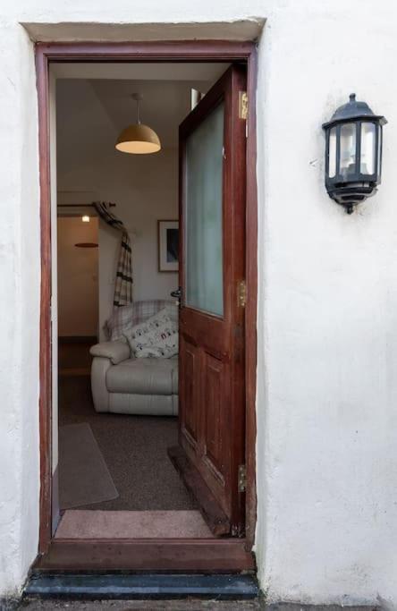 Coastal Cottage 'The Garden Cottage ' ハートランド エクステリア 写真